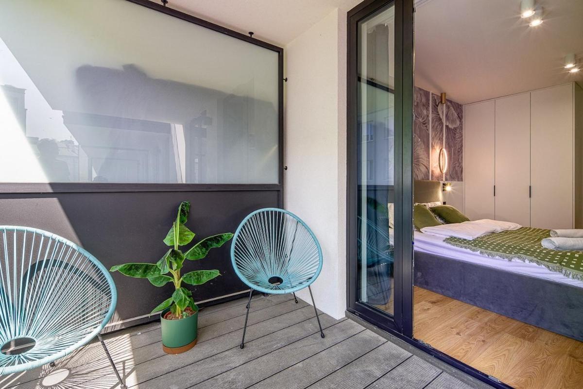 Apartment High Standard In Location *