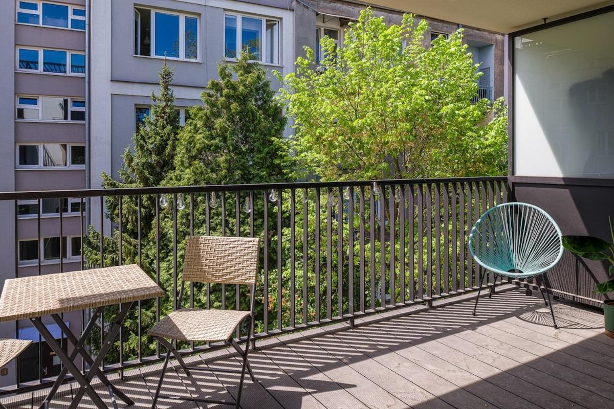 High Standard In Location Apartment *